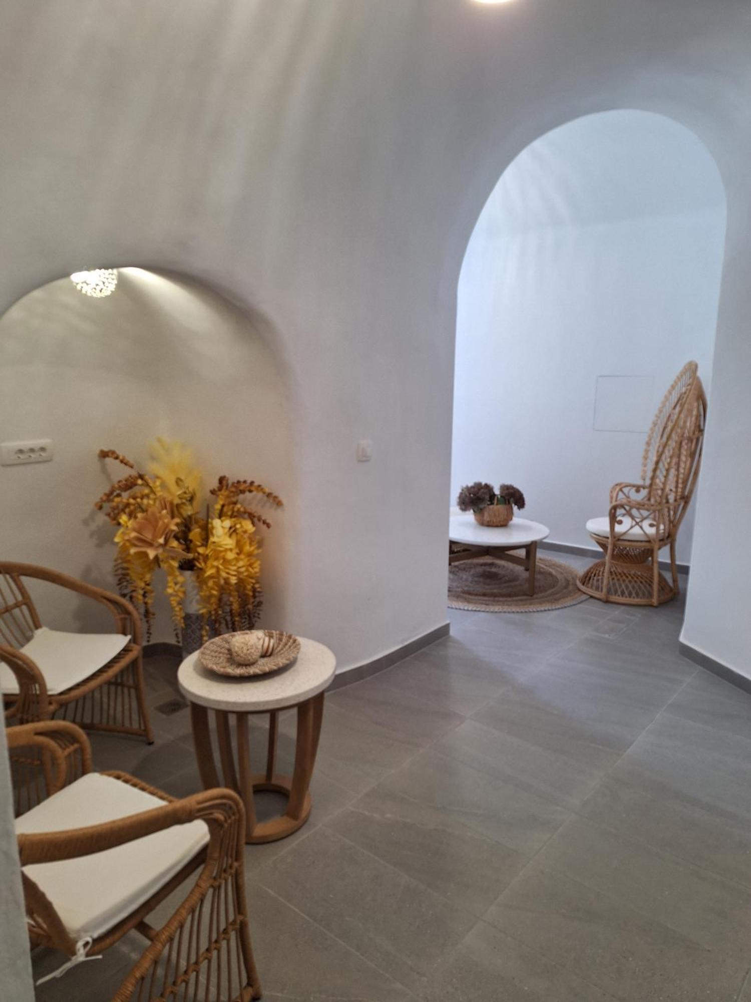 Anamnesis City Spa Fira  Exterior photo